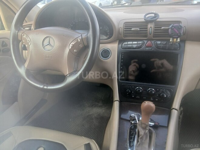 Mercedes C 240 2001, 365,482 km - 2.6 l - Gəncə