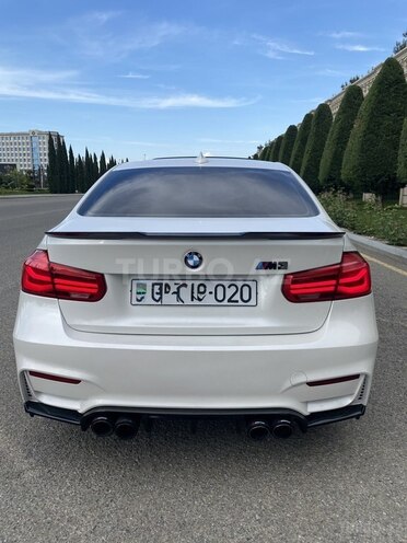 BMW 330 2016, 210,000 km - 2.0 l - Gəncə