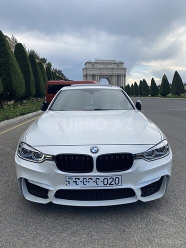 BMW 330 2016, 210,000 km - 2.0 l - Gəncə