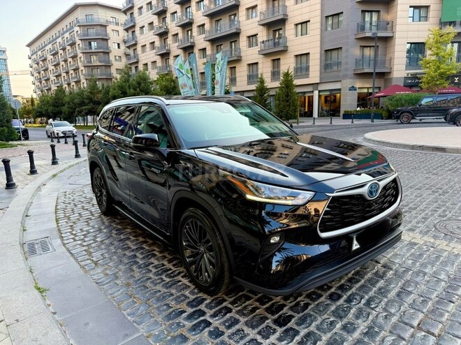 Toyota Highlander 2022, 62,000 km - 2.5 л - Bakı