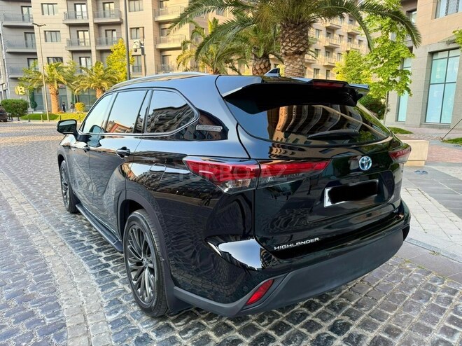 Toyota Highlander 2022, 62,000 km - 2.5 л - Bakı
