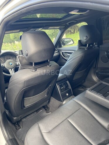 BMW 330 2016, 210,000 km - 2.0 l - Gəncə
