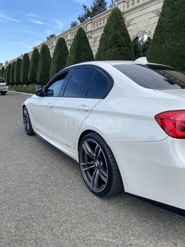 BMW 330 2016, 210,000 km - 2.0 l - Gəncə