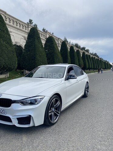 BMW 330 2016, 210,000 km - 2.0 l - Gəncə