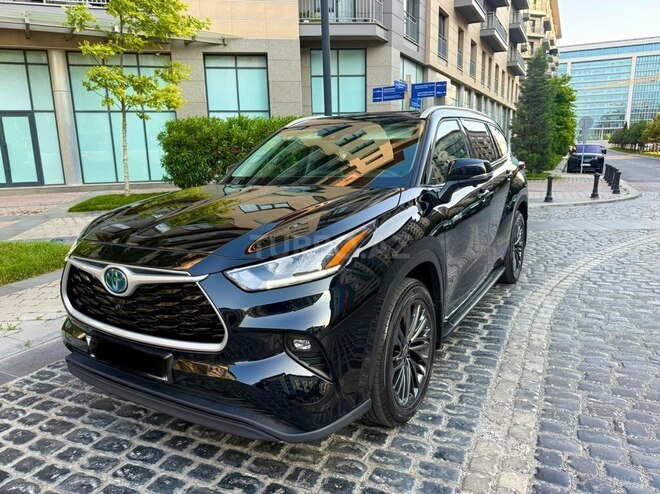 Toyota Highlander 2022, 62,000 km - 2.5 л - Bakı