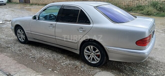 Mercedes E 230 1996, 321,552 km - 2.3 л - Xırdalan
