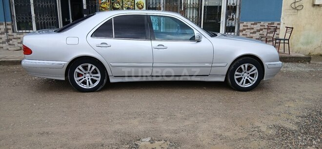 Mercedes E 230 1996, 321,552 km - 2.3 л - Xırdalan