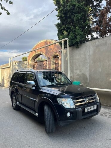 Mitsubishi Pajero 2007, 242,000 km - 3.0 л - Bakı