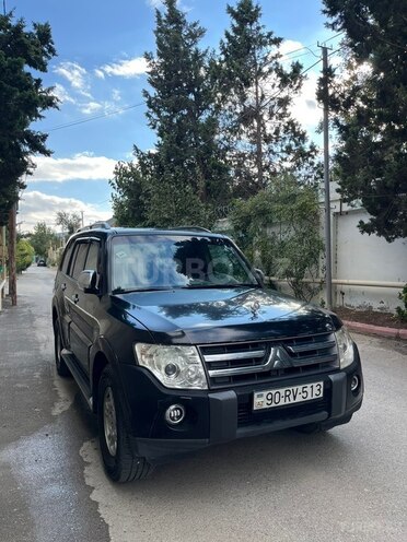 Mitsubishi Pajero 2007, 242,000 km - 3.0 л - Bakı