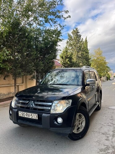 Mitsubishi Pajero 2007, 242,000 km - 3.0 л - Bakı
