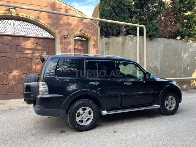 Mitsubishi Pajero 2007, 242,000 km - 3.0 л - Bakı