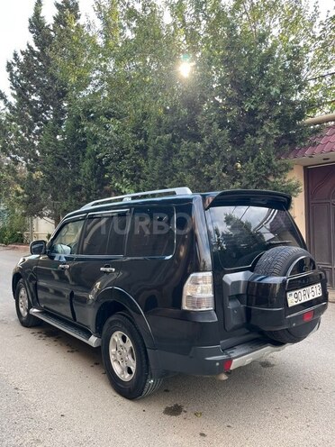 Mitsubishi Pajero 2007, 242,000 km - 3.0 л - Bakı