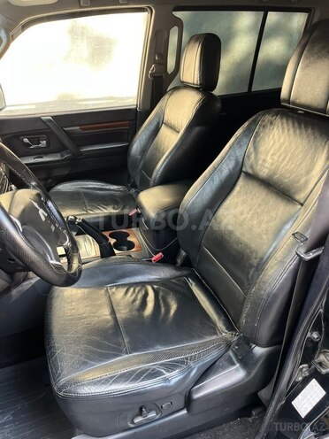 Mitsubishi Pajero 2007, 242,000 km - 3.0 л - Bakı