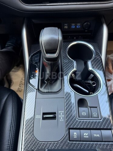 Toyota Highlander 2022, 62,000 km - 2.5 л - Bakı