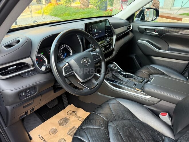 Toyota Highlander 2022, 62,000 km - 2.5 л - Bakı