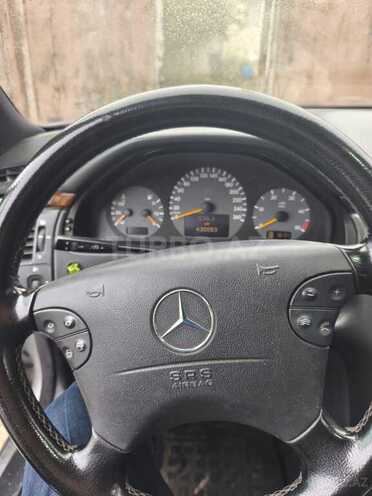 Mercedes E 270 2001, 450,000 km - 2.7 л - Bakı