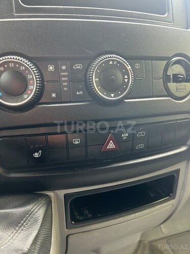Mercedes  2011, 335,194 km - 2.2 л - Bakı
