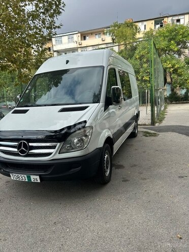 Mercedes  2011, 335,194 km - 2.2 л - Bakı