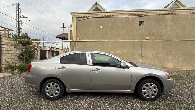 Mitsubishi Galant 2012, 192,877 km - 2.4 л - Bakı