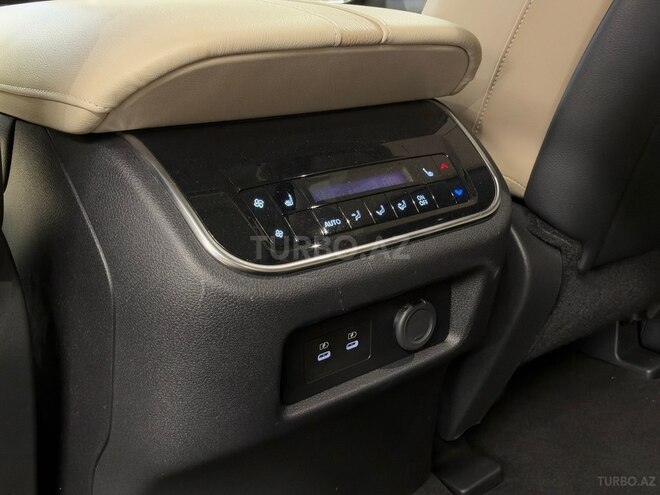 Nissan Patrol 2025, 22,000 km - 3.5 l - Bakı