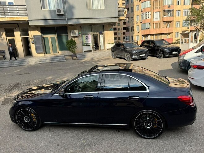 Mercedes C 300 4MATIC 2017, 154,000 km - 2.0 l - Bakı