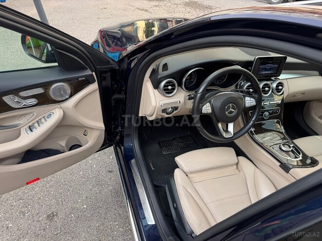 Mercedes C 300 4MATIC 2017, 154,000 km - 2.0 l - Bakı