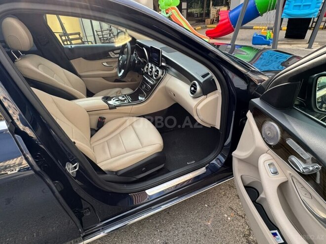 Mercedes C 300 4MATIC 2017, 154,000 km - 2.0 l - Bakı