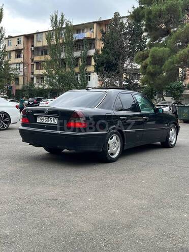 Mercedes C 230 2000, 245,697 km - 2.3 l - Bakı