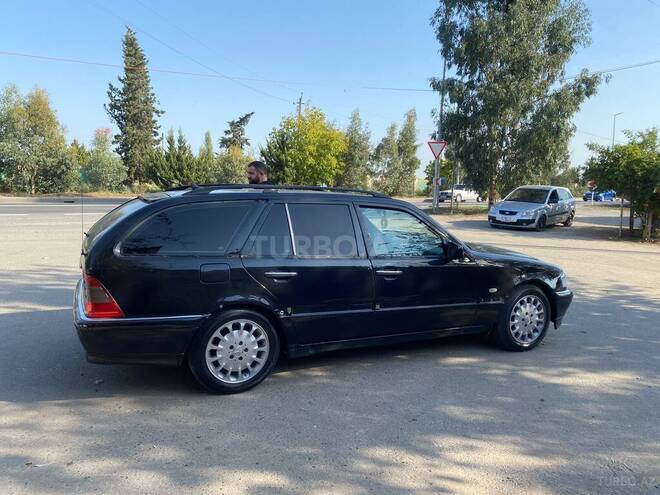 Mercedes C 220 1999, 580,000 km - 2.2 л - Sabirabad