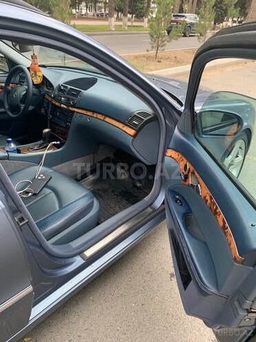 Mercedes E 320 2003, 320,000 km - 3.2 l - Sumqayıt