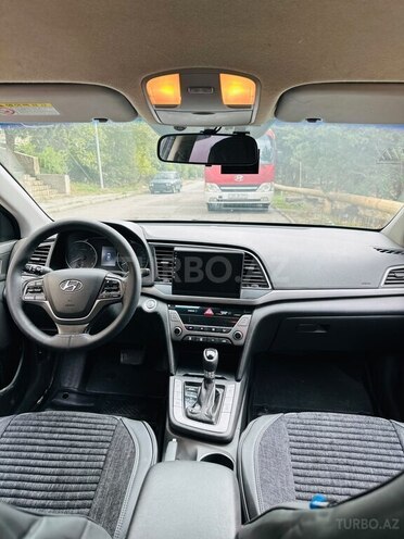 Hyundai Avante 2016, 192,000 km - 1.6 л - Bakı