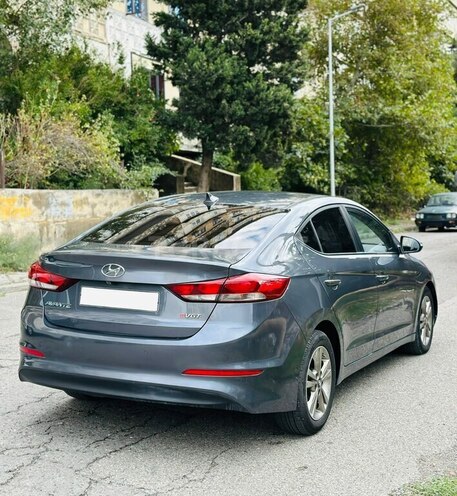 Hyundai Avante 2016, 192,000 km - 1.6 л - Bakı