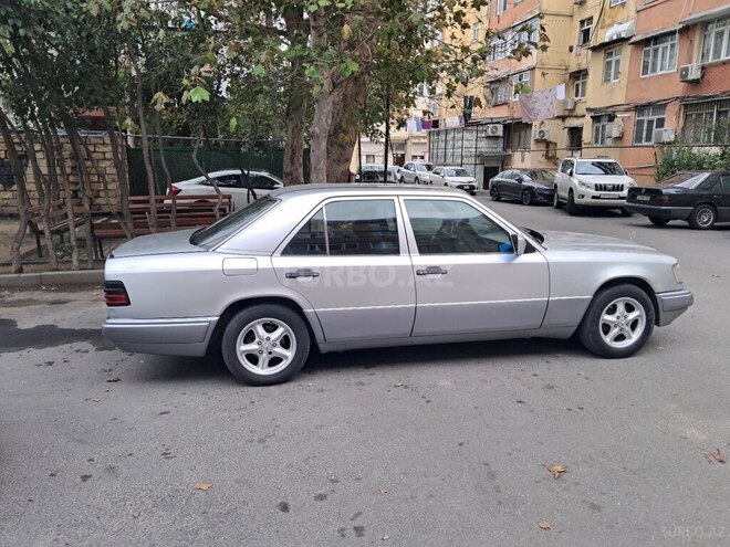 Mercedes E 220 1995, 764,000 km - 2.2 л - Xırdalan