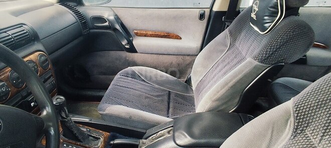 Opel Omega 1998, 151,848 km - 2.0 л - Bakı