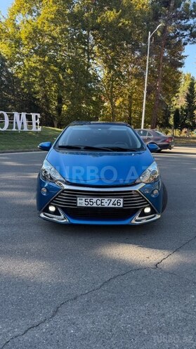 Toyota Aqua 2015, 117,000 km - 1.5 л - Mingəçevir