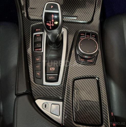 BMW 528 2014, 244,000 km - 2.0 л - Bakı
