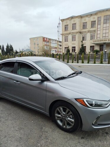 Hyundai Elantra 2016, 209,216 km - 2.0 л - Lənkəran