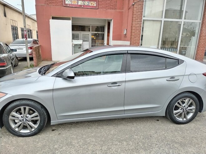 Hyundai Elantra 2016, 209,216 km - 2.0 л - Lənkəran