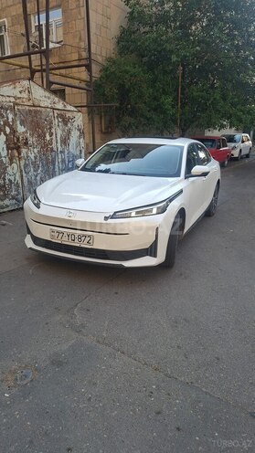 Changan Qiyuan A05 2025, 80,000 km - 1.5 л - Bakı