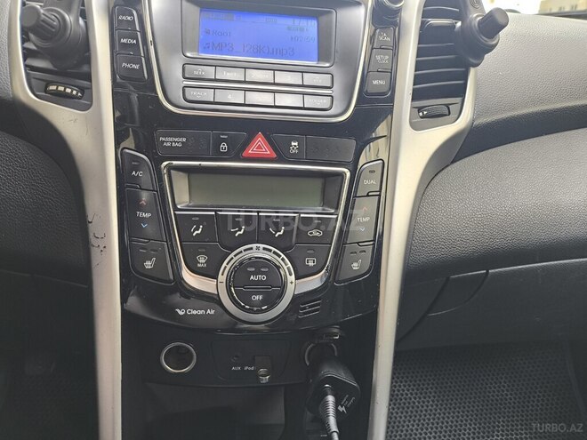 Hyundai i30 2015, 305,000 km - 1.6 l - Bakı