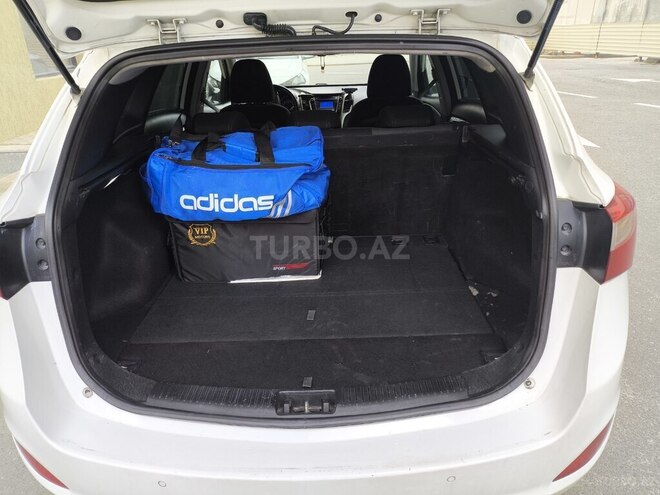 Hyundai i30 2015, 305,000 km - 1.6 l - Bakı