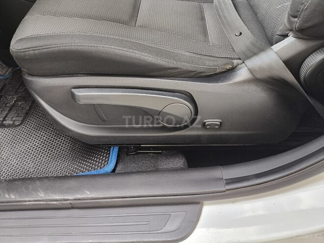 Hyundai i30 2015, 305,000 km - 1.6 l - Bakı