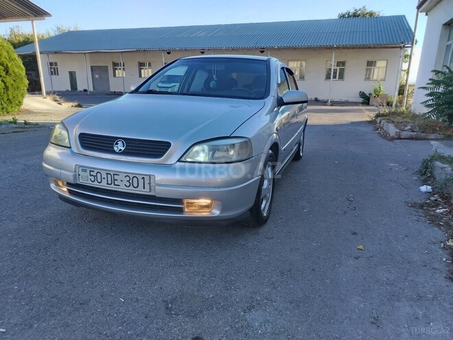 Opel Astra 1999, 180,000 km - 1.6 л - Şəki