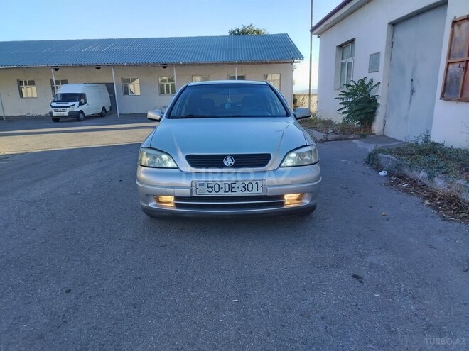 Opel Astra 1999, 180,000 km - 1.6 л - Şəki