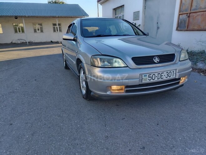 Opel Astra 1999, 180,000 km - 1.6 л - Şəki