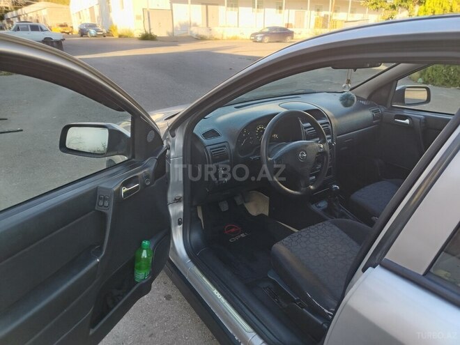Opel Astra 1999, 180,000 km - 1.6 л - Şəki