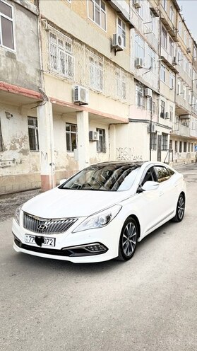 Hyundai Grandeur 2014, 207,100 km - 2.2 л - Bakı