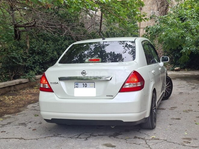 Nissan Tiida 2006, 234,600 km - 1.6 л - Bakı