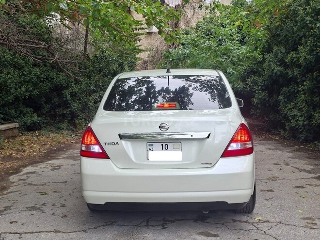 Nissan Tiida 2006, 234,600 km - 1.6 л - Bakı