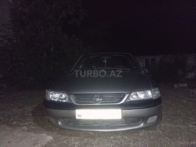 Opel Vectra 1996, 542,000 km - 2.0 л - Tovuz